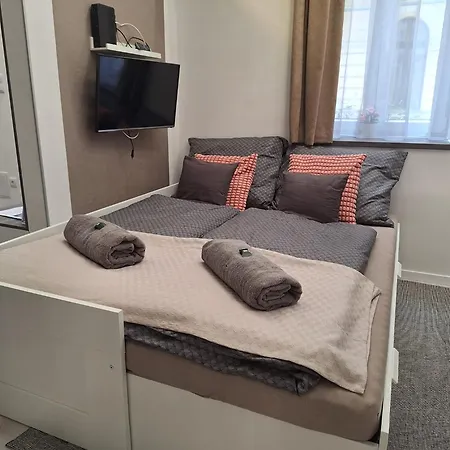 Larina Apartament Budapeszt
