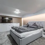 Larina Apartmán